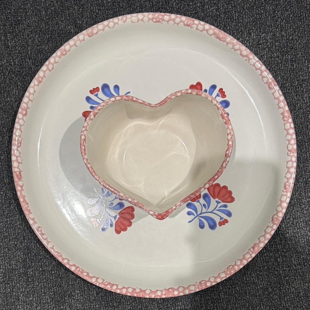 Heart Center Ceramic Serving Plate with Pink Border